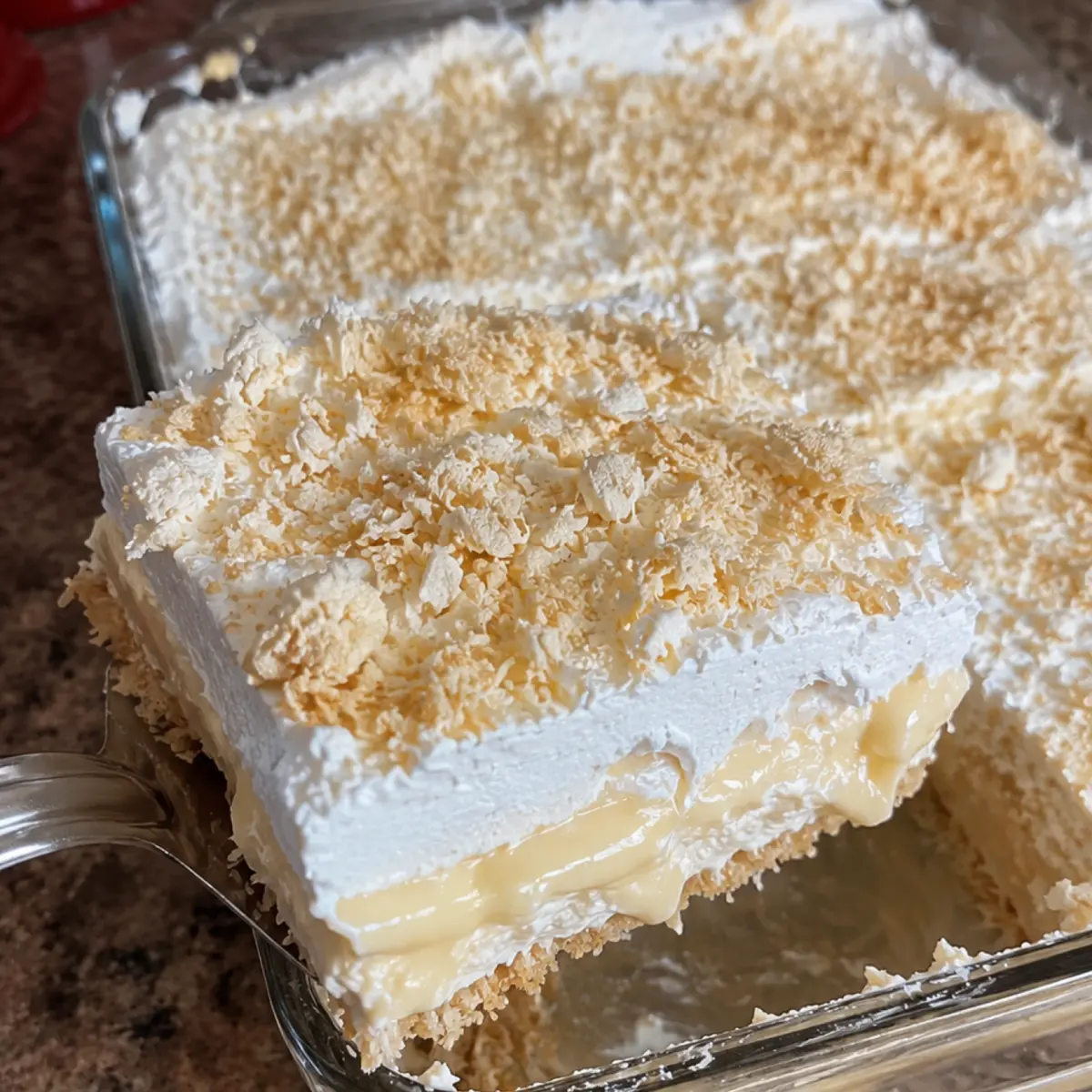 Postre cremoso de coco y vainilla