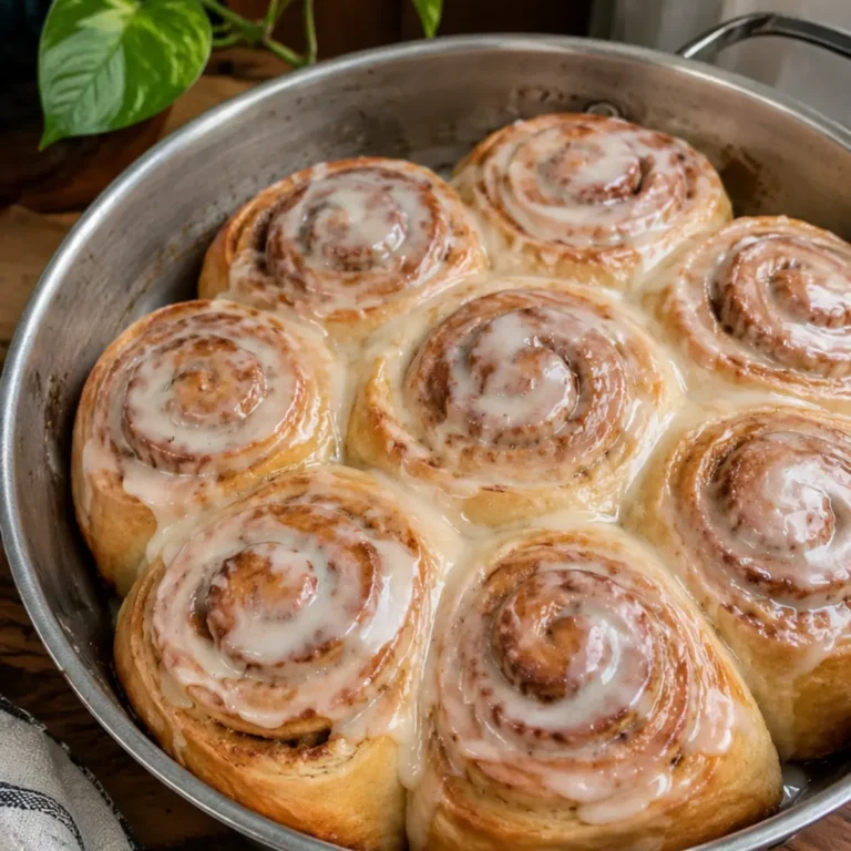 ROLES DE CANELA EN SARTÉN